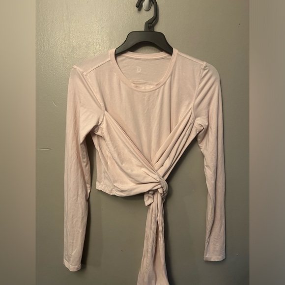 Lululemon shirt - lt. pink “Gather and Grow” long sleeve wrap style yoga active - Picture 2 of 9